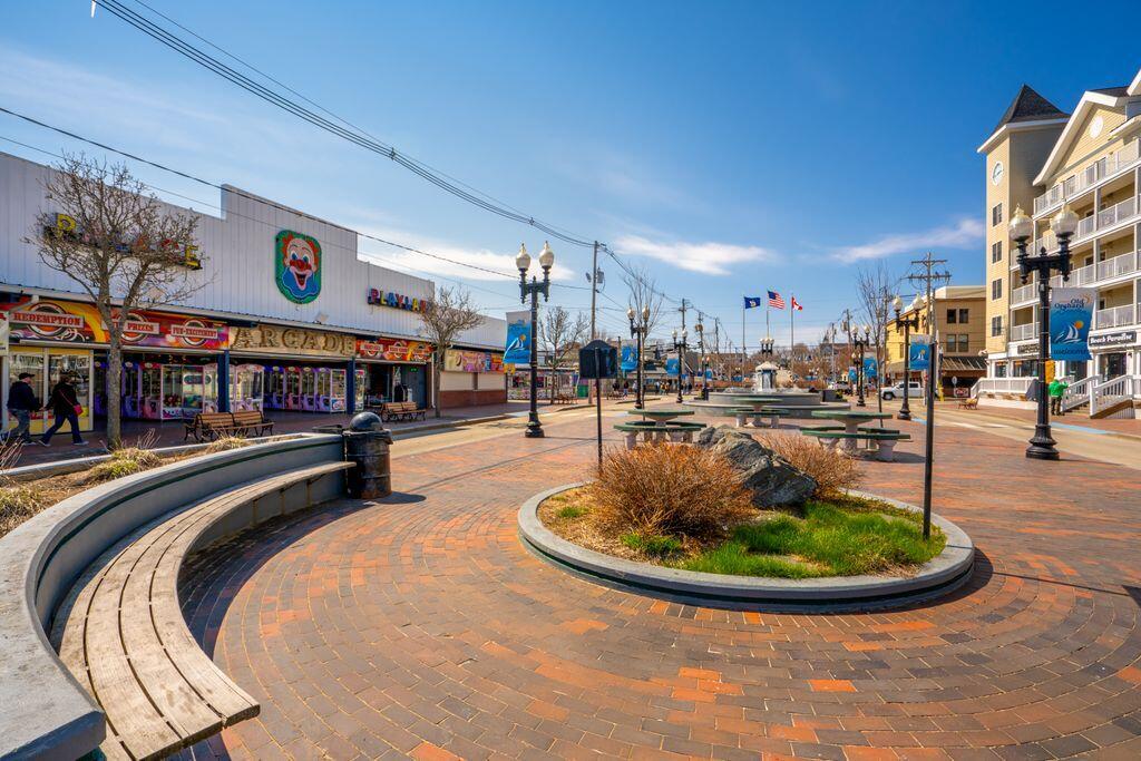 1 Jeannette Avenue Old Orchard Beach ME 04064