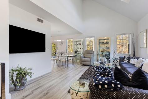 9 Jennifer Lane Wells ME 04090