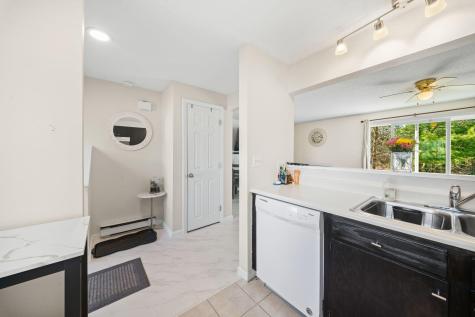 25 Lawrence Street Westbrook ME 04092