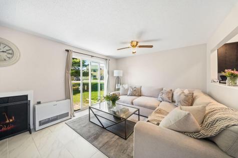 25 Lawrence Street Westbrook ME 04092