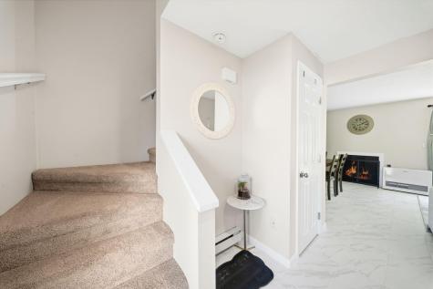 25 Lawrence Street Westbrook ME 04092