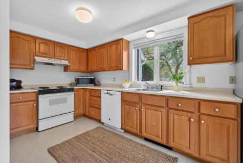 311 Seaside Avenue Saco ME 04072
