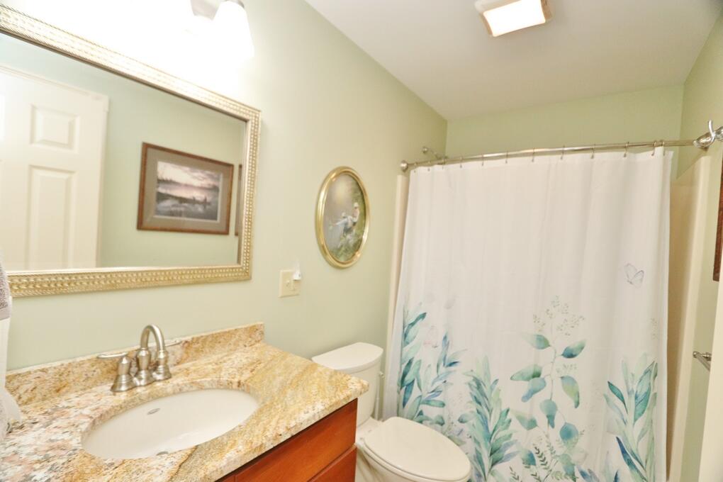 40 Kathryn Lane Bangor ME 04401