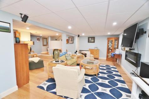 40 Kathryn Lane Bangor ME 04401