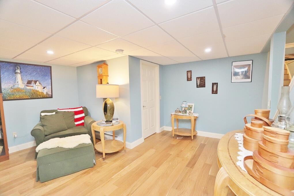 40 Kathryn Lane Bangor ME 04401