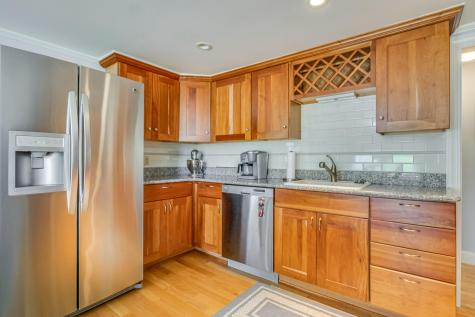 47 Maine Street Kennebunkport ME 04046