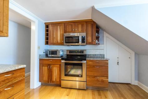 47 Maine Street Kennebunkport ME 04046