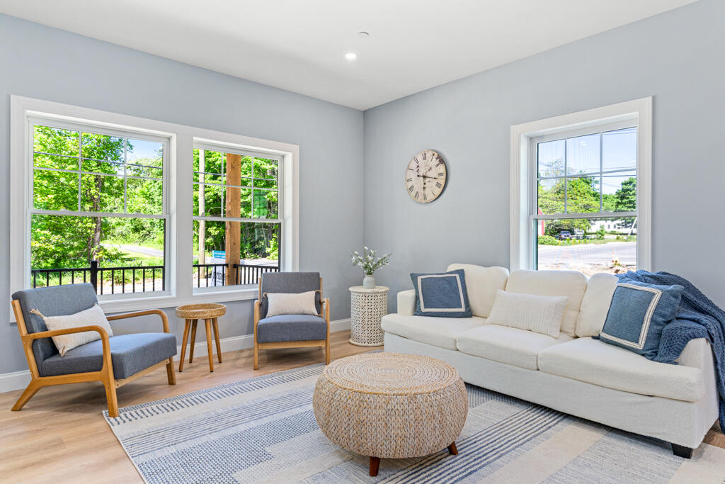 7 Parsonage Road North Yarmouth ME 04097