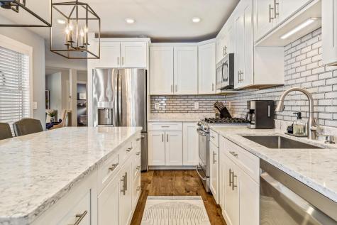 29 Winsor Green Road Naples ME 04055