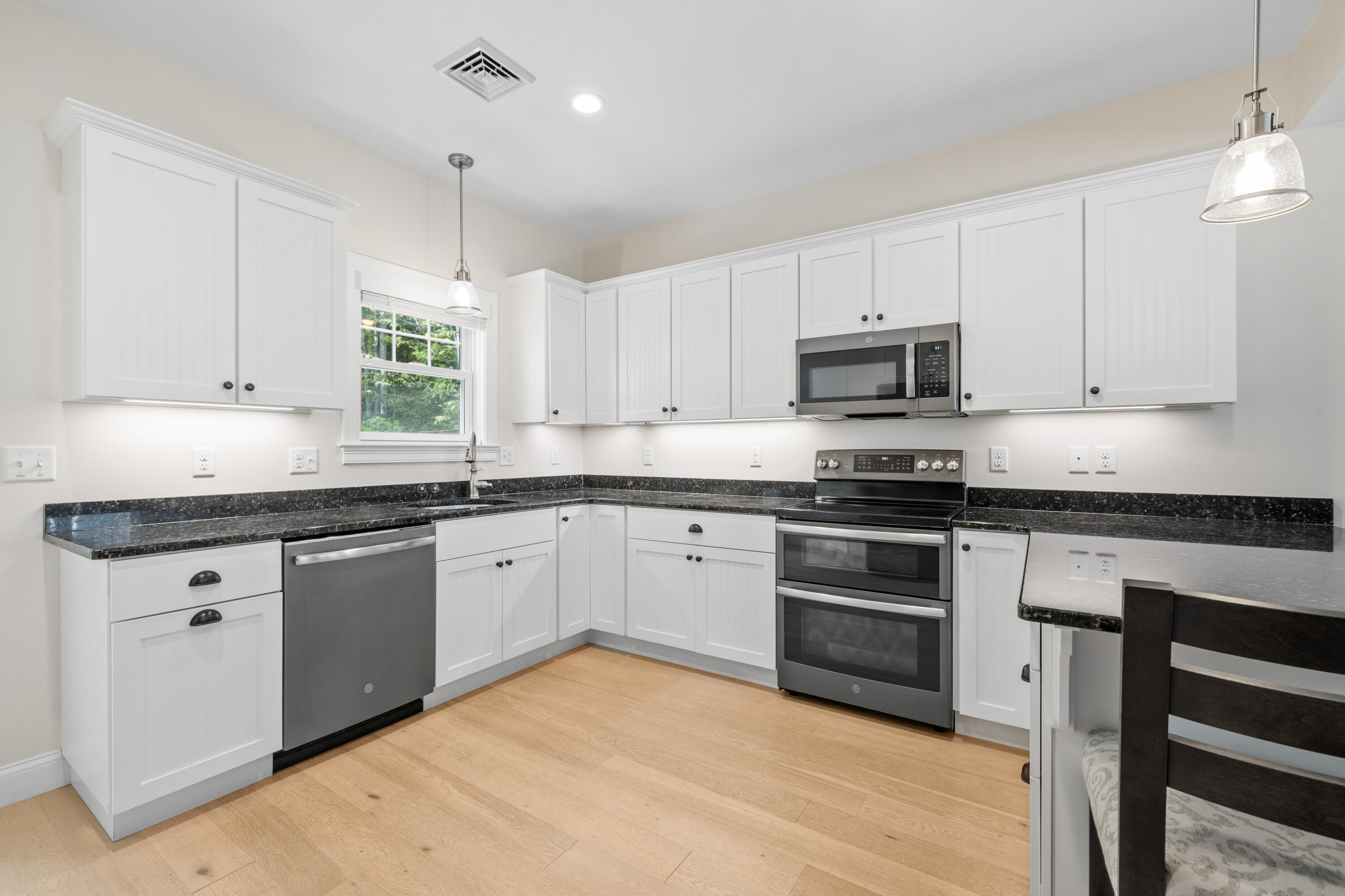 11 Kings Pine Lane Arundel ME 04046