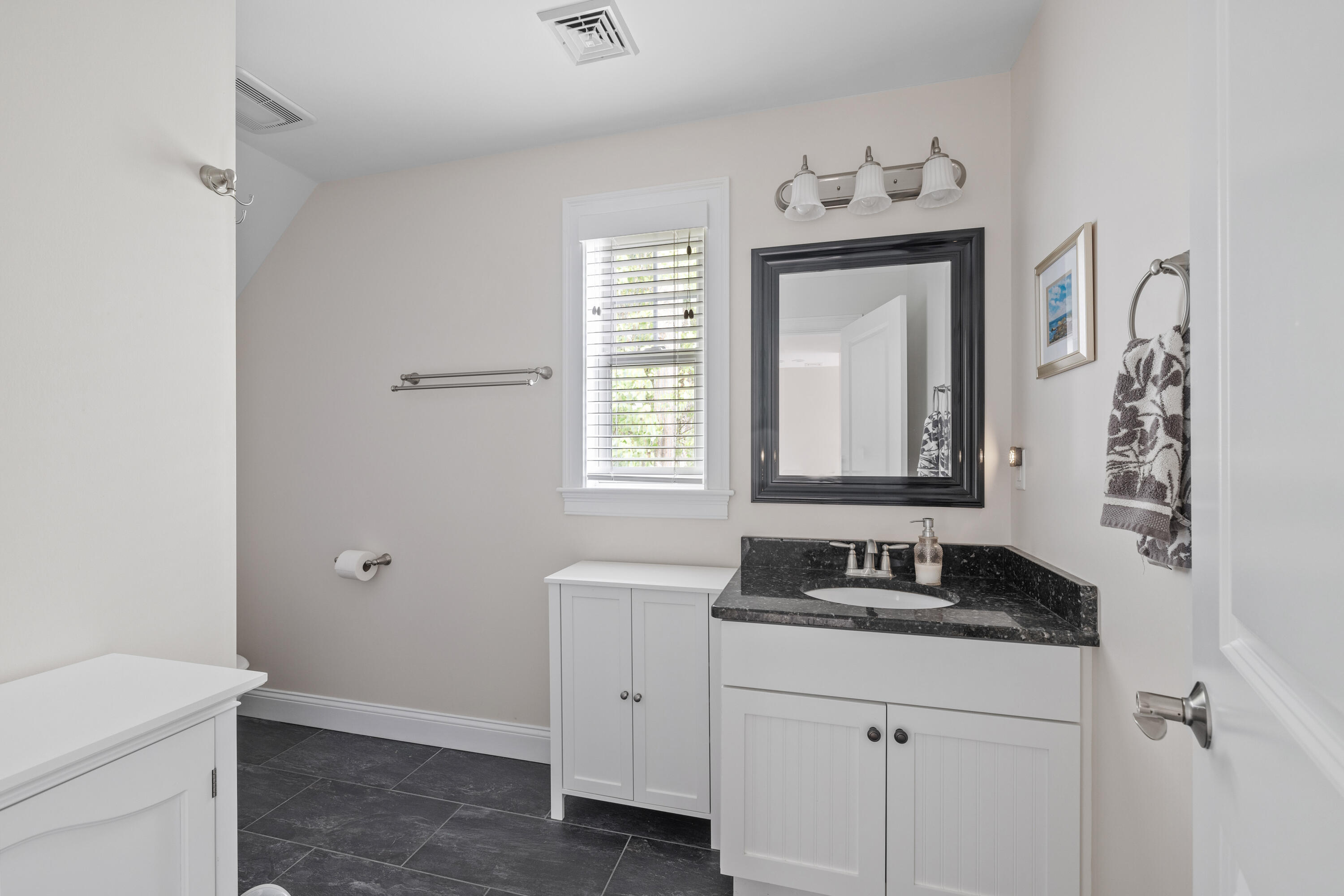 11 Kings Pine Lane Arundel ME 04046