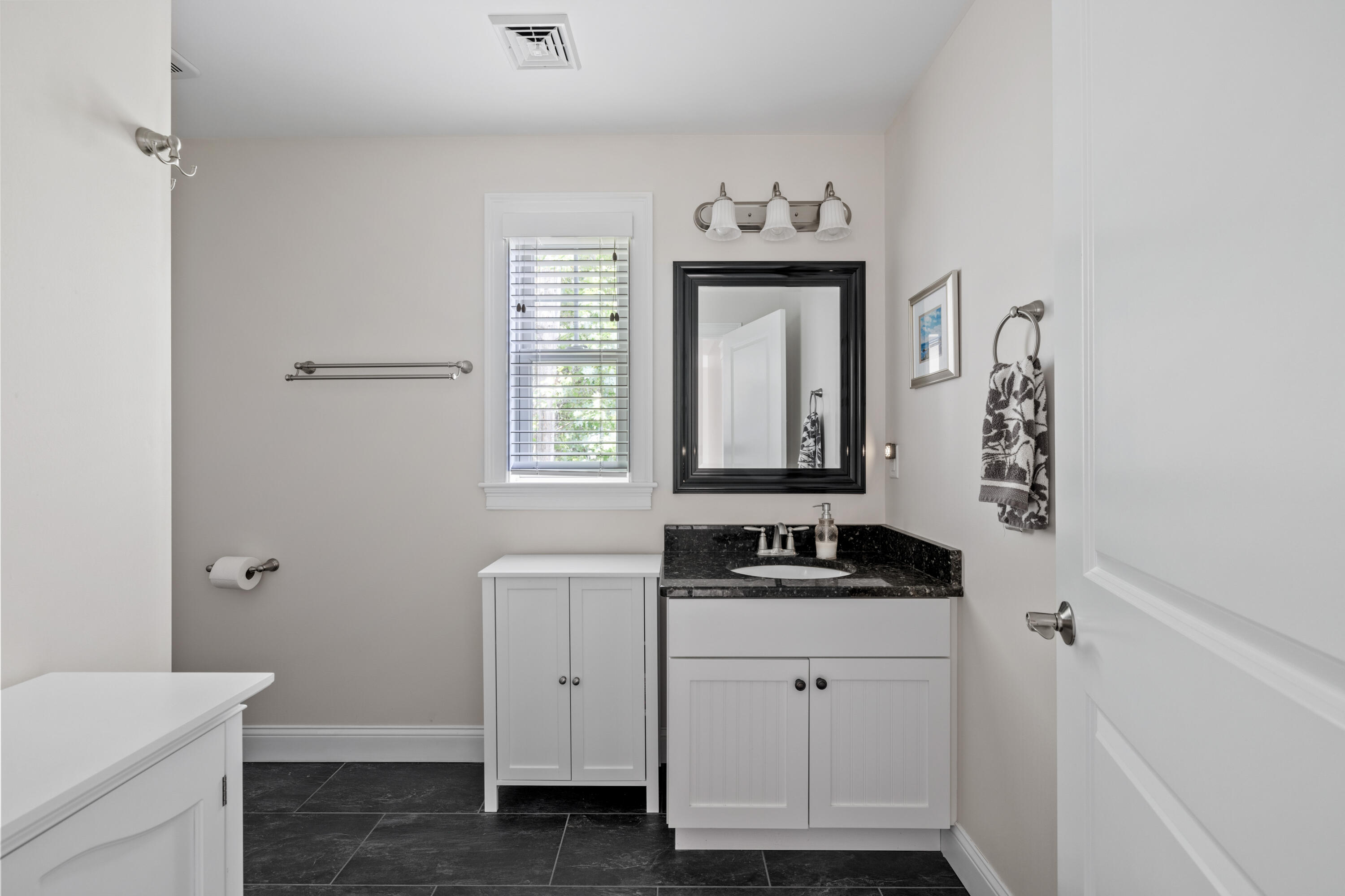 11 Kings Pine Lane Arundel ME 04046