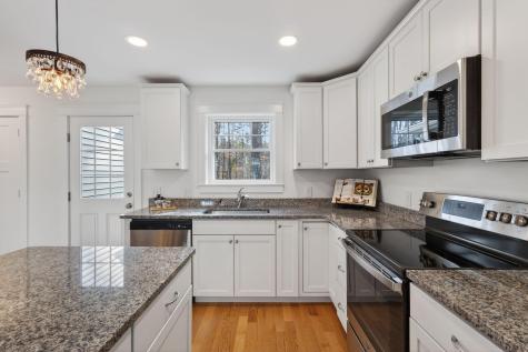 9 Webhannet Place Kennebunk ME 04043