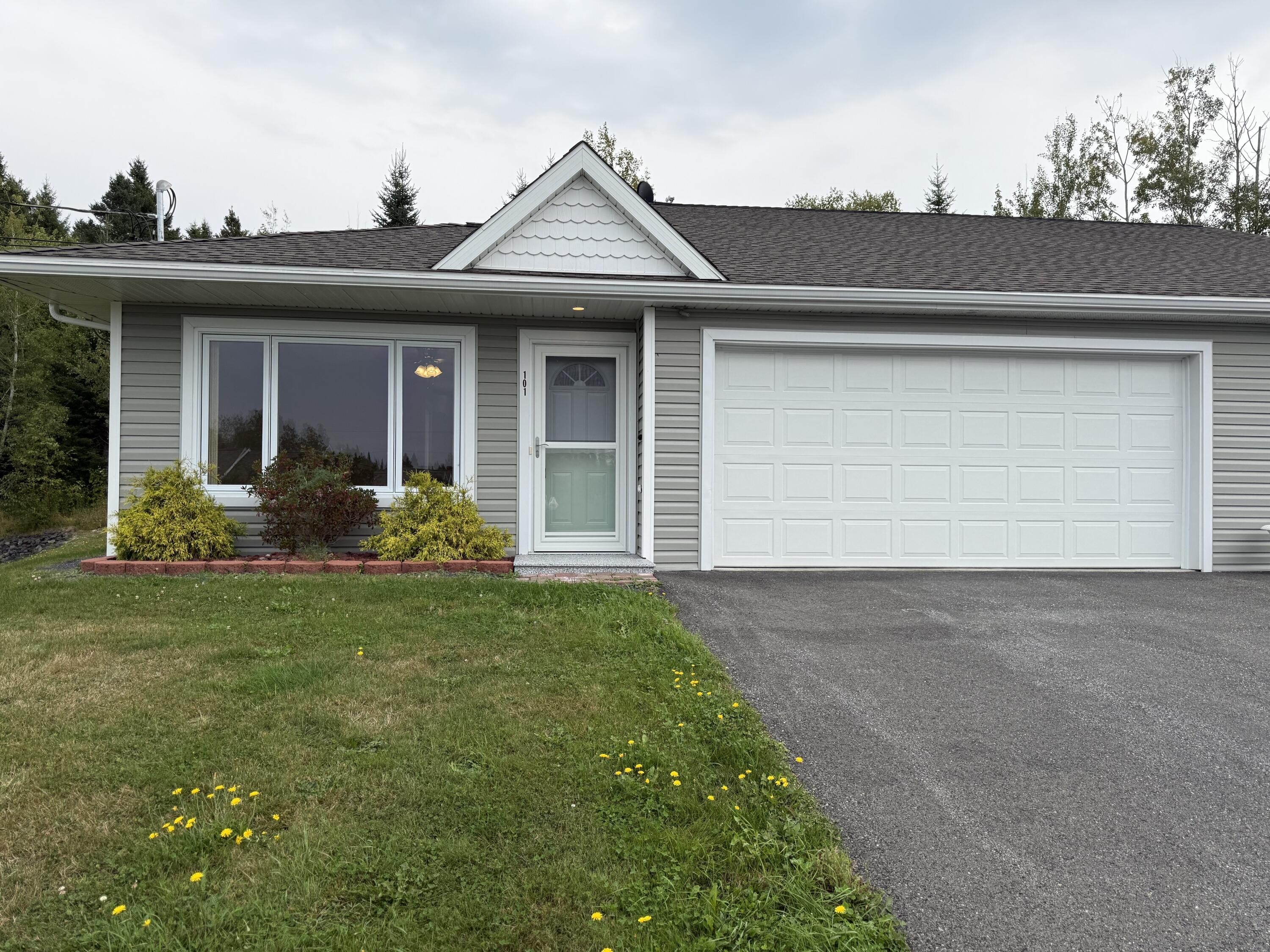 308 19th Avenue Madawaska ME 04756