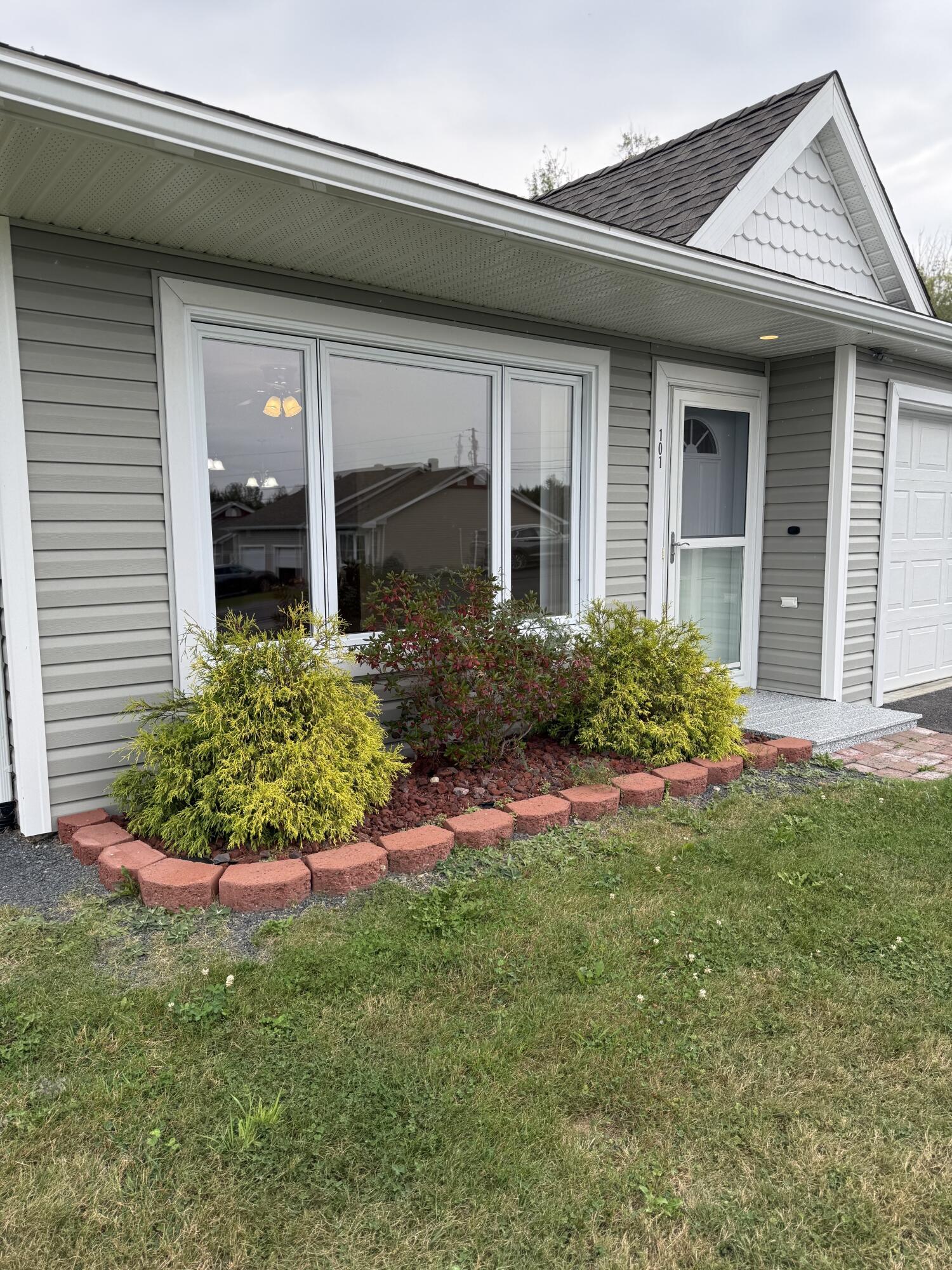 308 19th Avenue Madawaska ME 04756