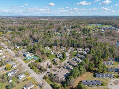 10 Lexington Drive Kennebunk ME 04043