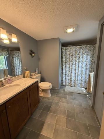 23 Clifford Road Naples ME 04055