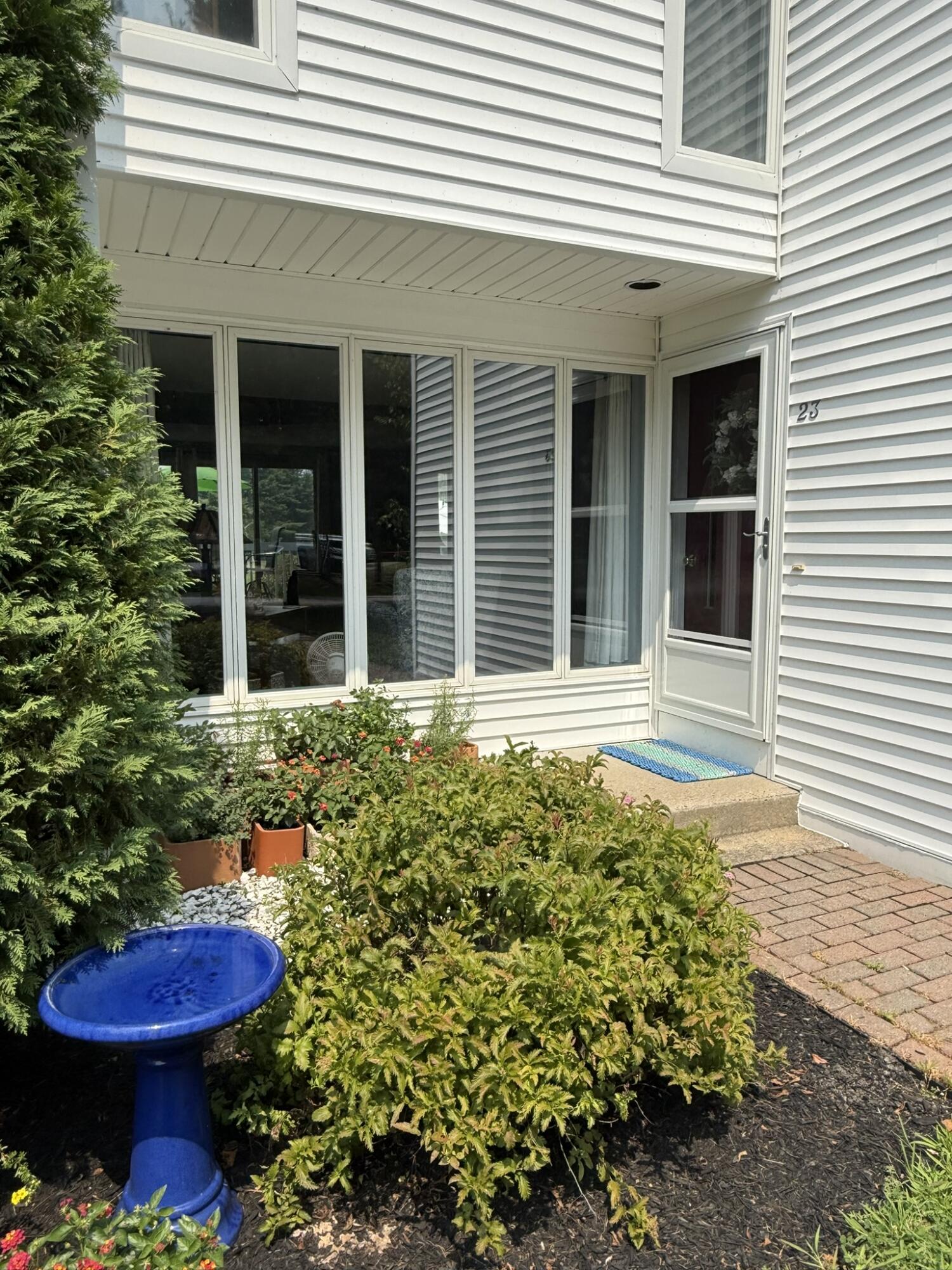 23 Clifford Road Naples ME 04055