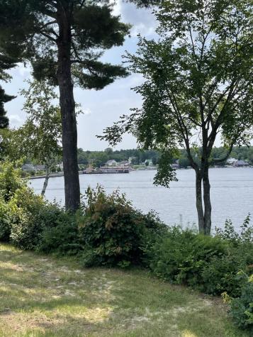 23 Clifford Road Naples ME 04055