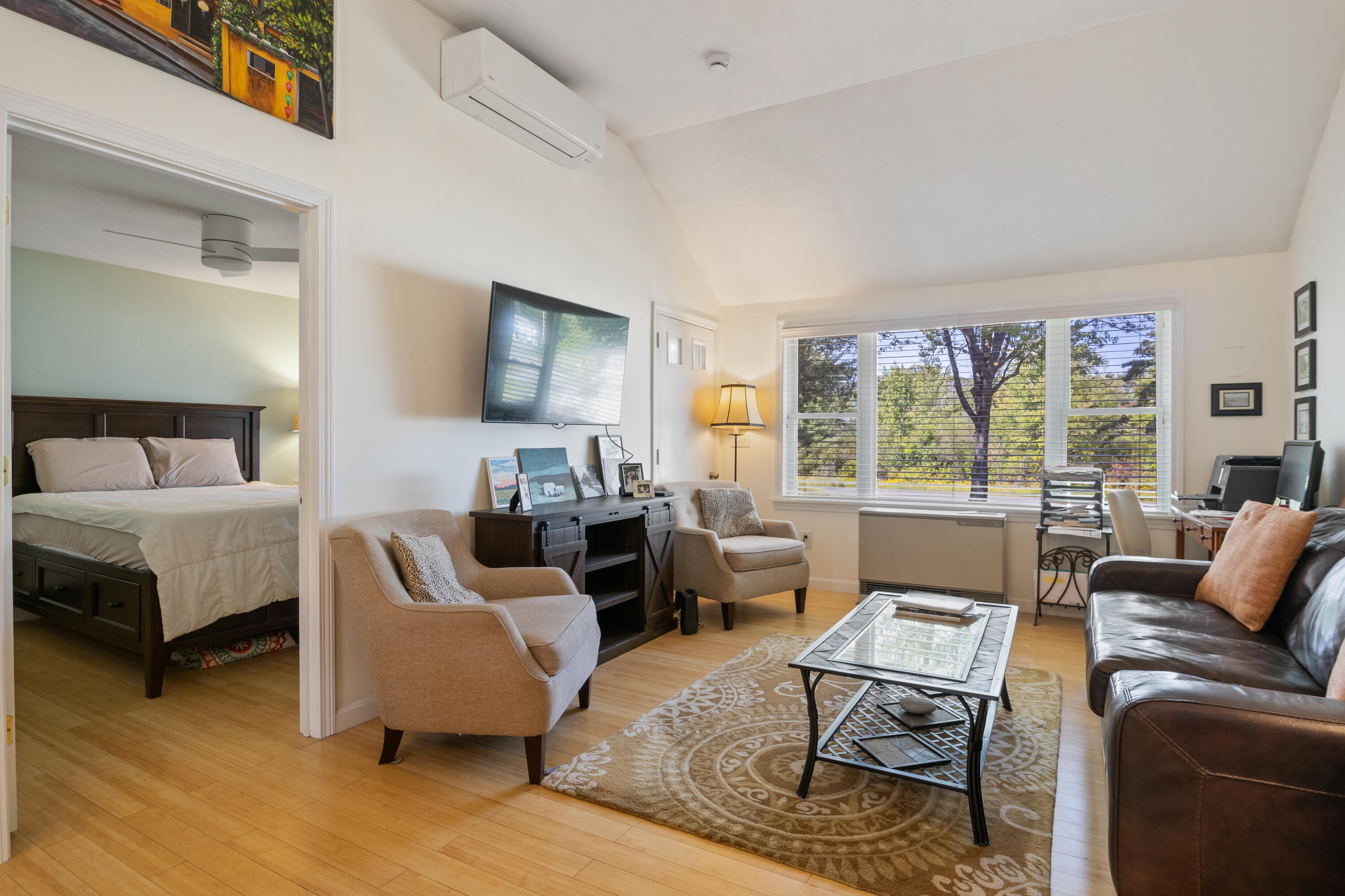 18 Woodside Meadow Road York ME 03909