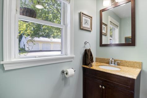 18 Woodside Meadow Road York ME 03909