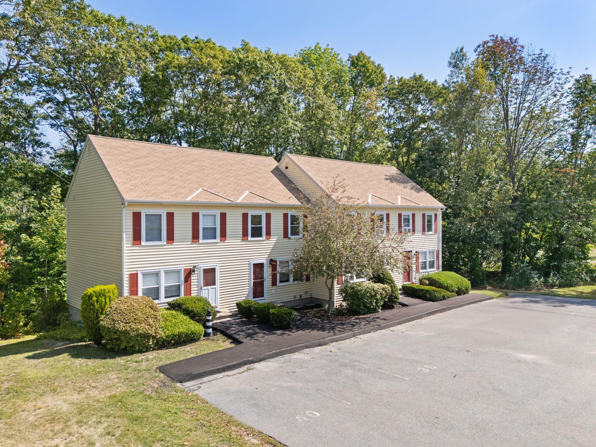 39 Powder Mill Drive Kennebunk ME 04043