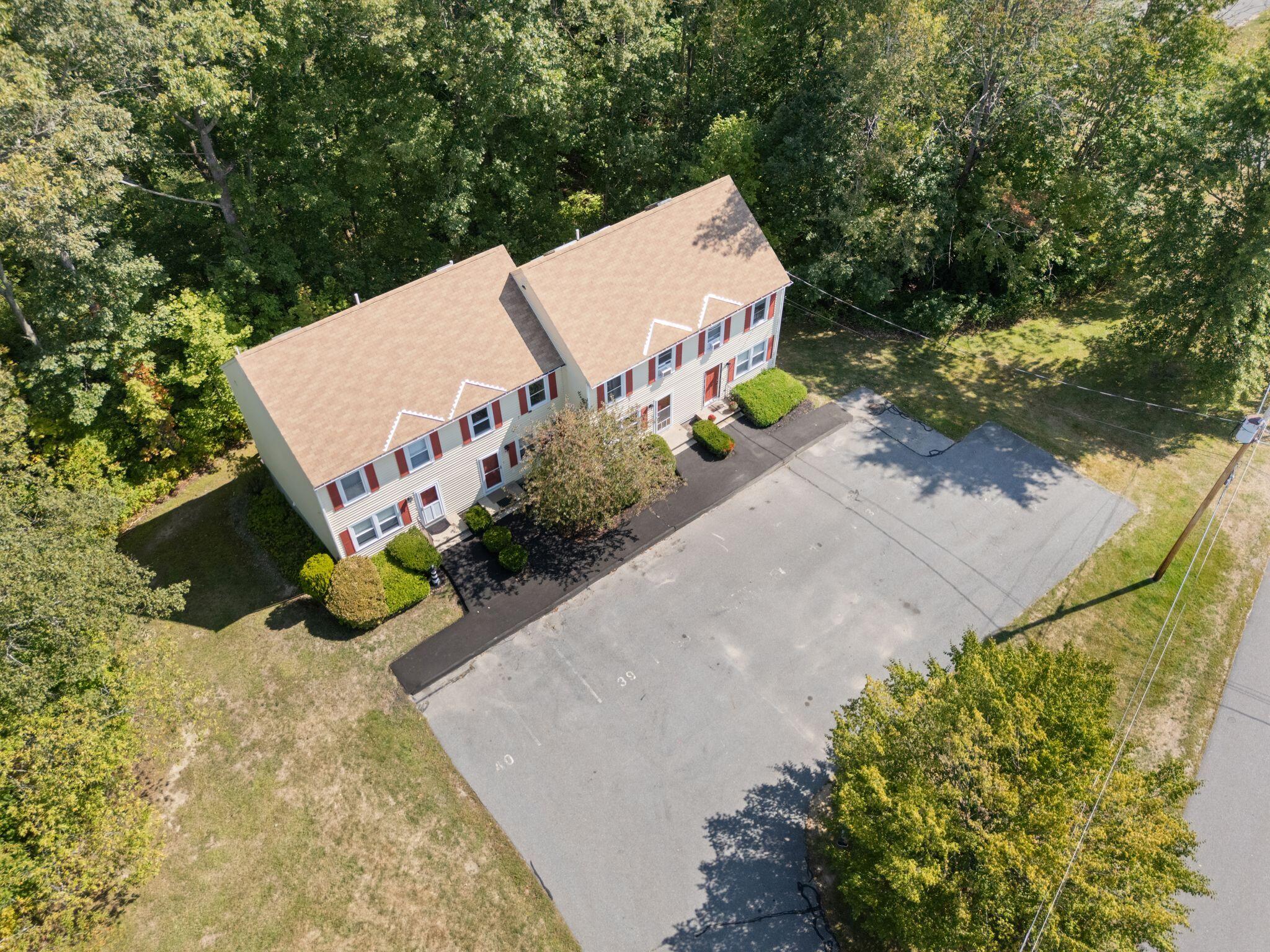 39 Powder Mill Drive Kennebunk ME 04043