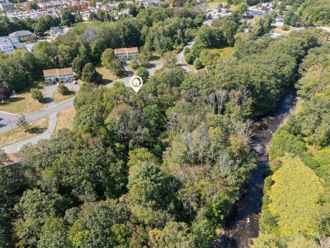 39 Powder Mill Drive Kennebunk ME 04043