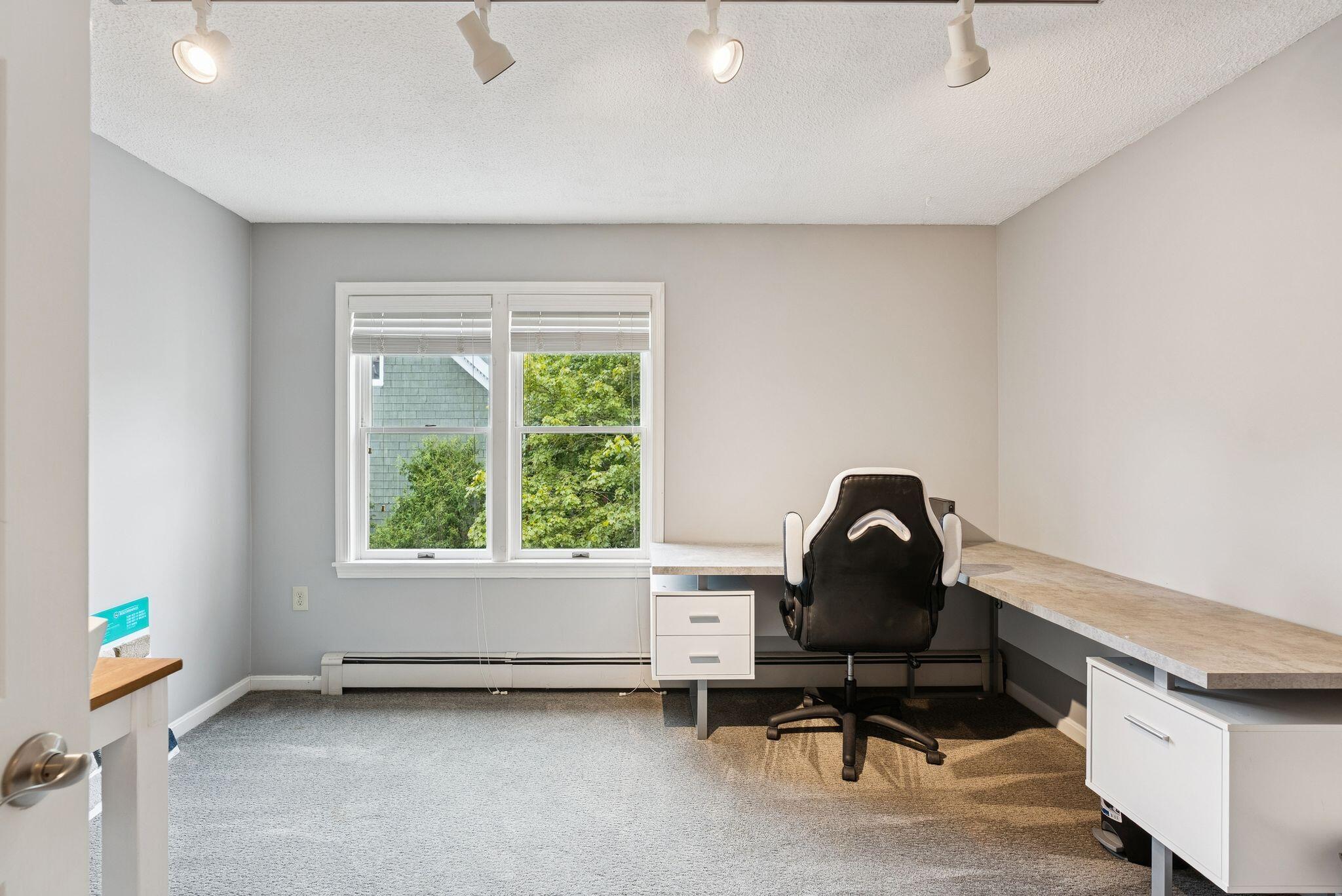 209 Vaughan Street Portland ME 04102