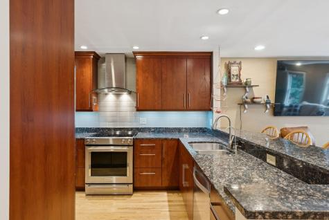 209 Vaughan Street Portland ME 04102