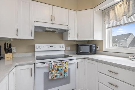 146 W Grand Avenue Old Orchard Beach ME 04064