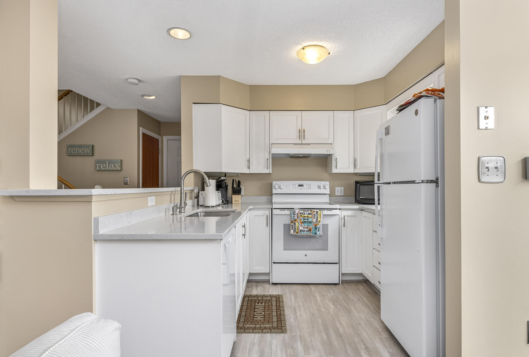 146 W Grand Avenue Old Orchard Beach ME 04064