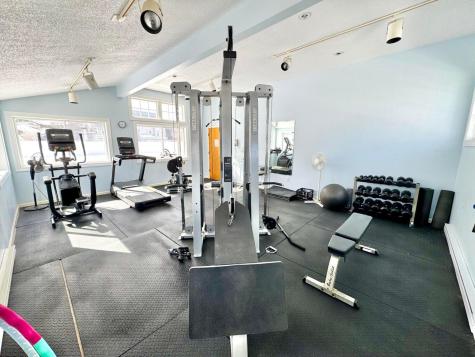 146 W Grand Avenue Old Orchard Beach ME 04064