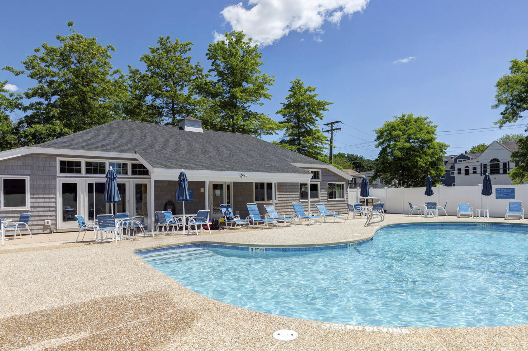 146 W Grand Avenue Old Orchard Beach ME 04064