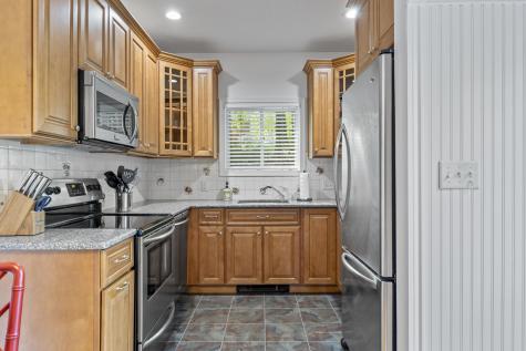 60 Barrell Lane York ME 03909