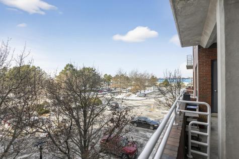 148 Breakwater Drive South Portland ME 04106