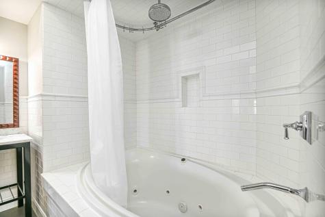 2 Beach Street York ME 03909