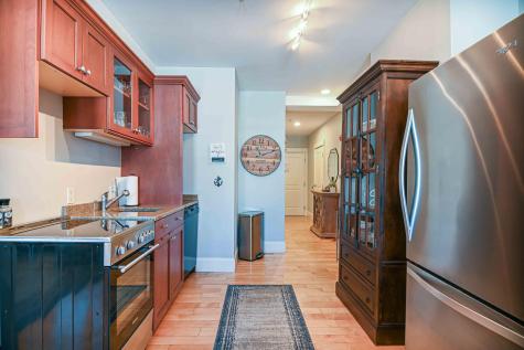 2 Beach Street York ME 03909