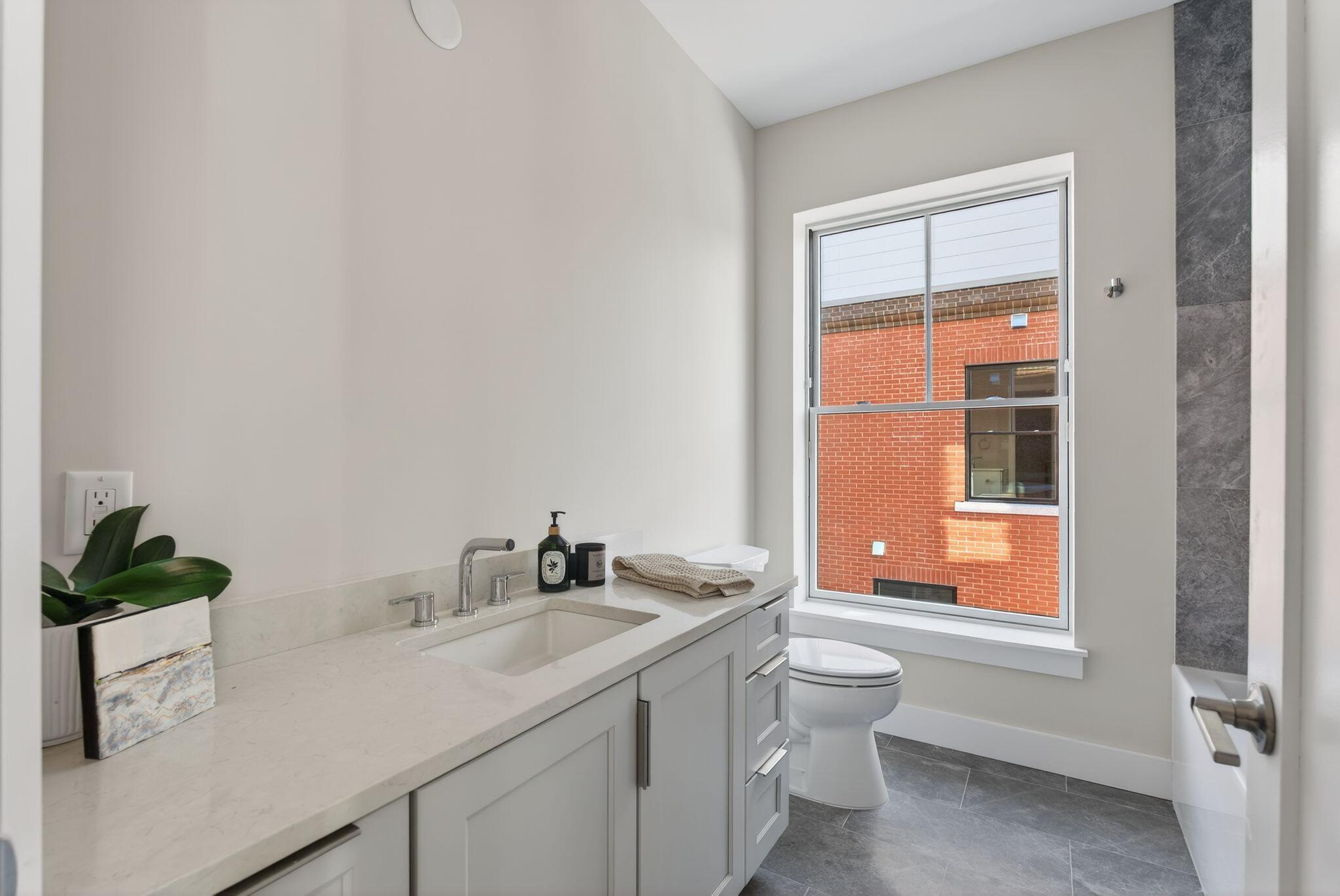 55 Carleton Street Portland ME 04102