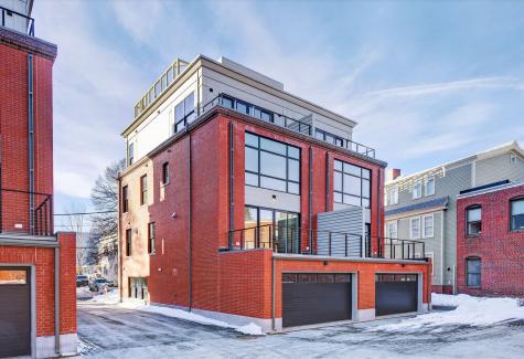 55 Carleton Street Portland ME 04102