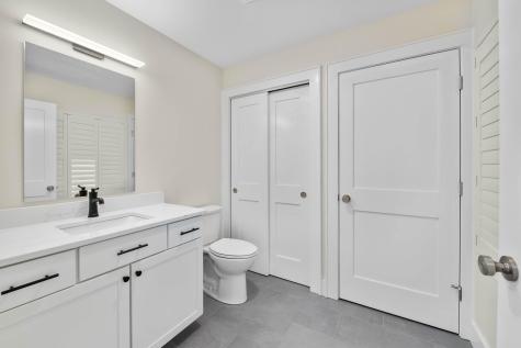 34 Hammond Street Portland ME 04101