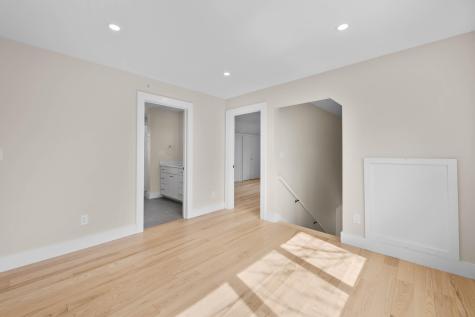 34 Hammond Street Portland ME 04101