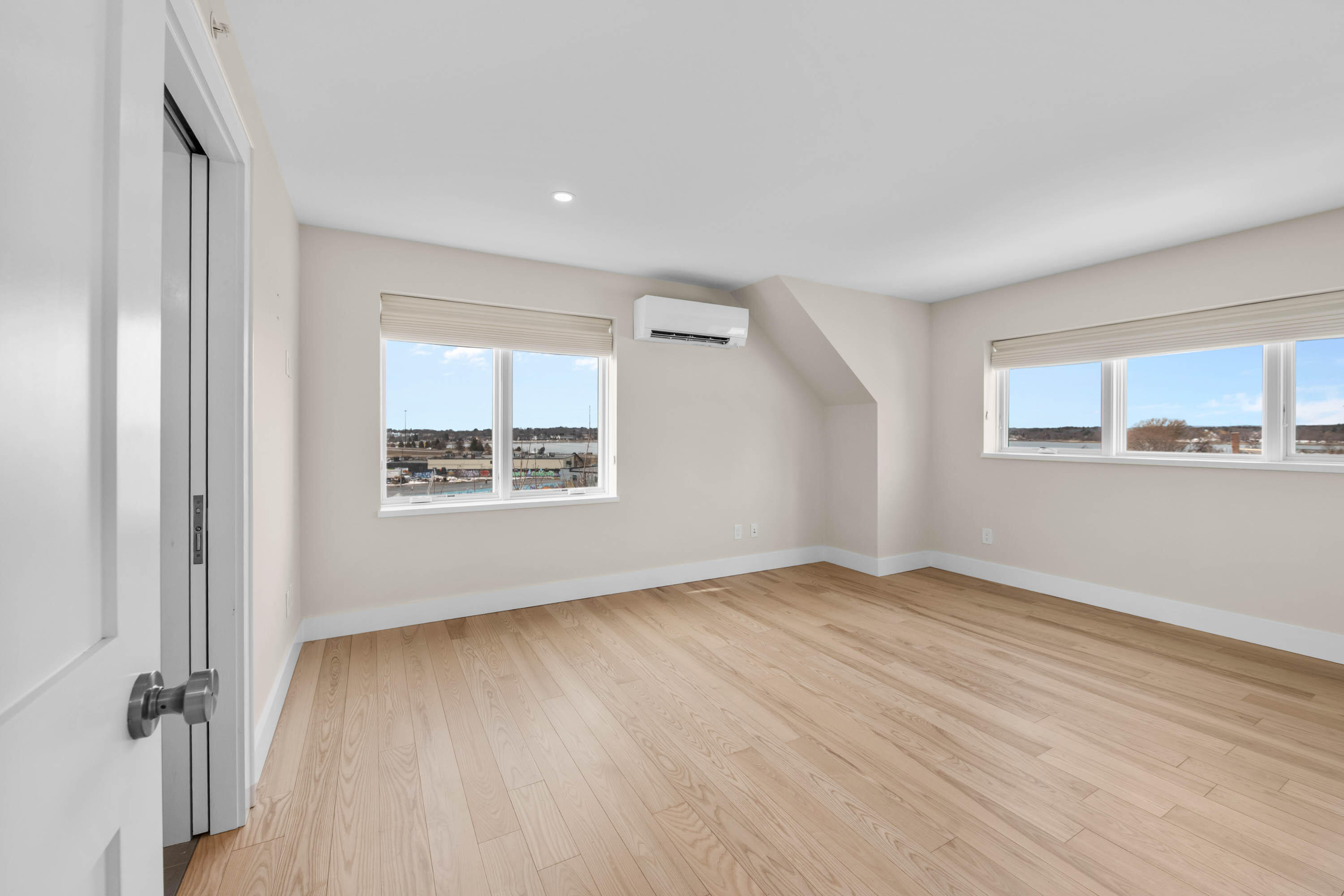 34 Hammond Street Portland ME 04101