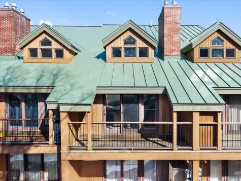 364 Sugartree Carrabassett Valley ME 04947