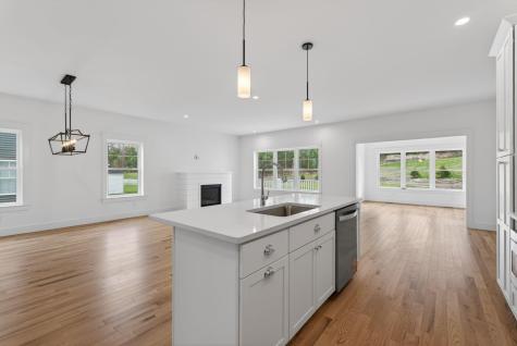 1 Feldspar Lane Cumberland ME 04021