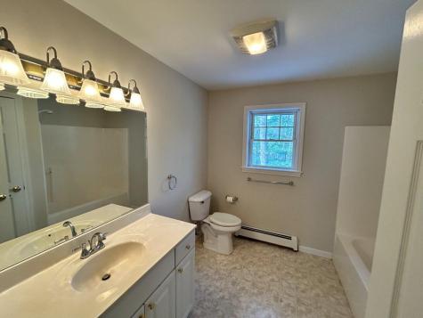 11 Ruch Lane York ME 03909