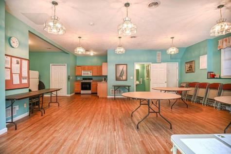 11 Ruch Lane York ME 03909