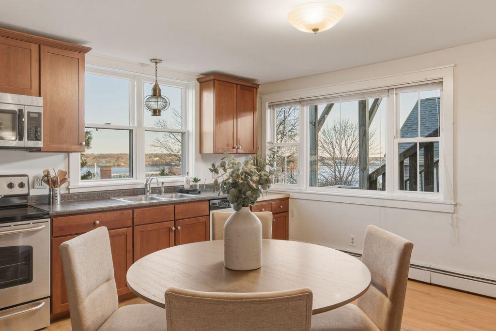 92 Salem Street Portland ME 04102