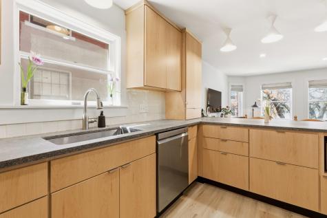 205 Vaughan Street Portland ME 04102