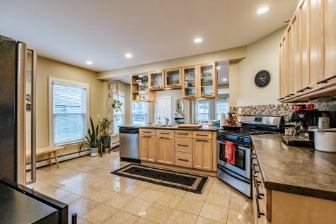 13 Anderson Street Portland ME 04101